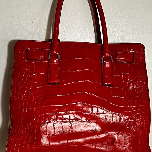 MICHAEL KORS Red Embossed Tote - Picture 5 of 11